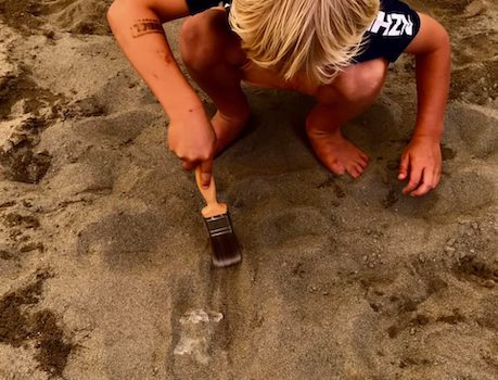 Children uncovering bones